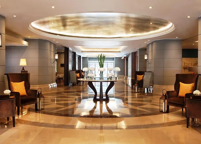 Отель Corinthia Лиссабон