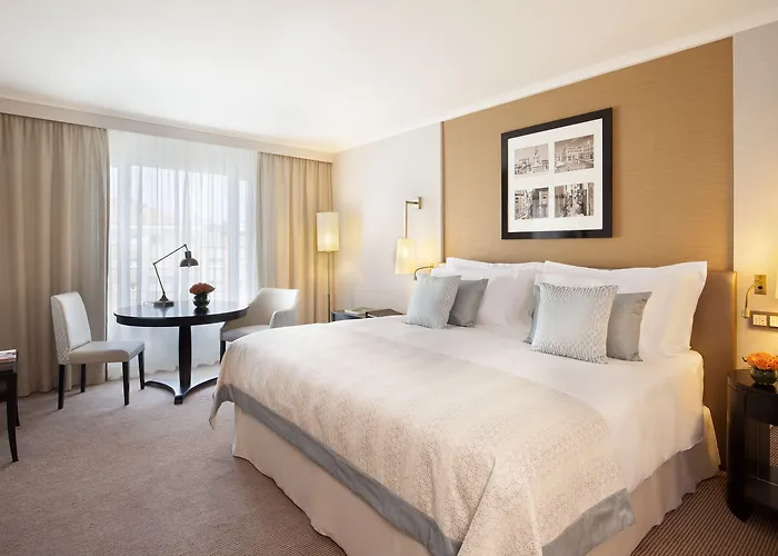 Corinthia Отель 5*