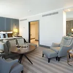 فندق Corinthia 5*