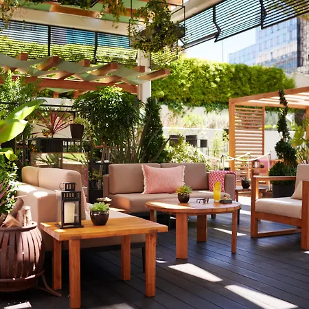 Otel Corinthia 5*